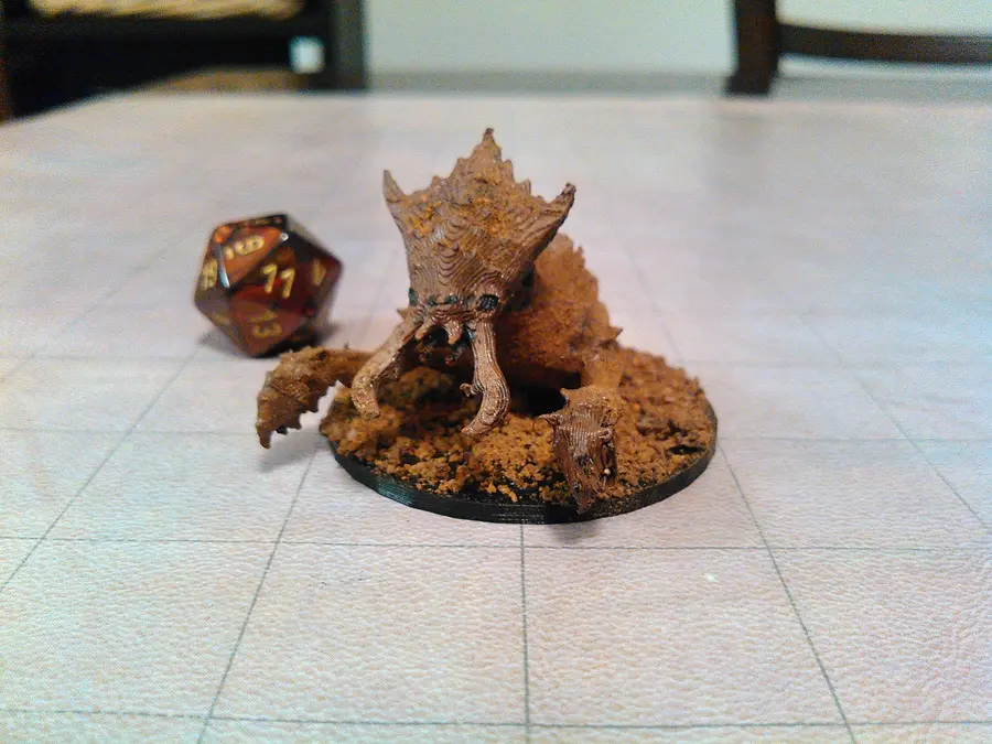 Ankheg Popping out of Ground – Image 1